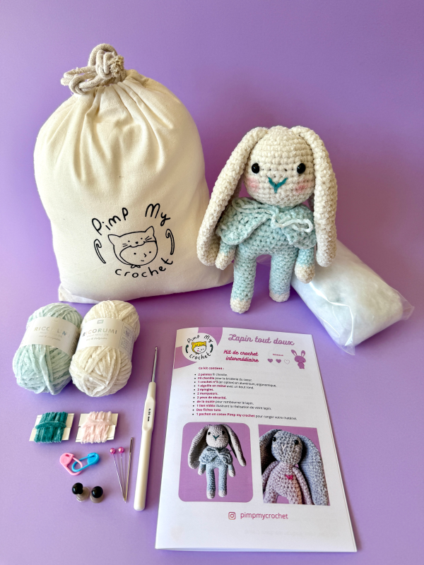 Kit de crochet Lapin tout doux blanc et bleu
